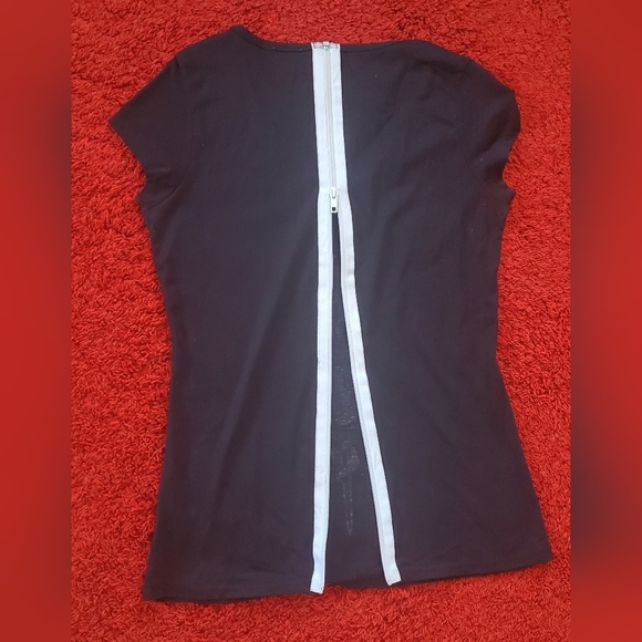 Women's Shirt - Picture 3 of 4